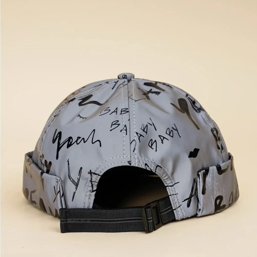 ✨NEW Gray Graphic Print Beanie Cap